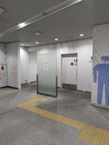 リニモ藤が丘駅　改札内のトイレ